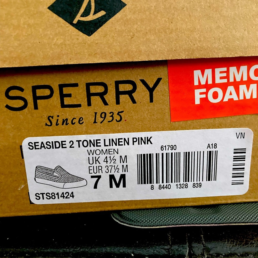 Sperry Brand New!